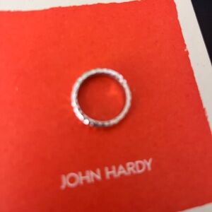 Like New authentic John Hardy Palu Band Ring, Sterling Silver, Slim, Size 6